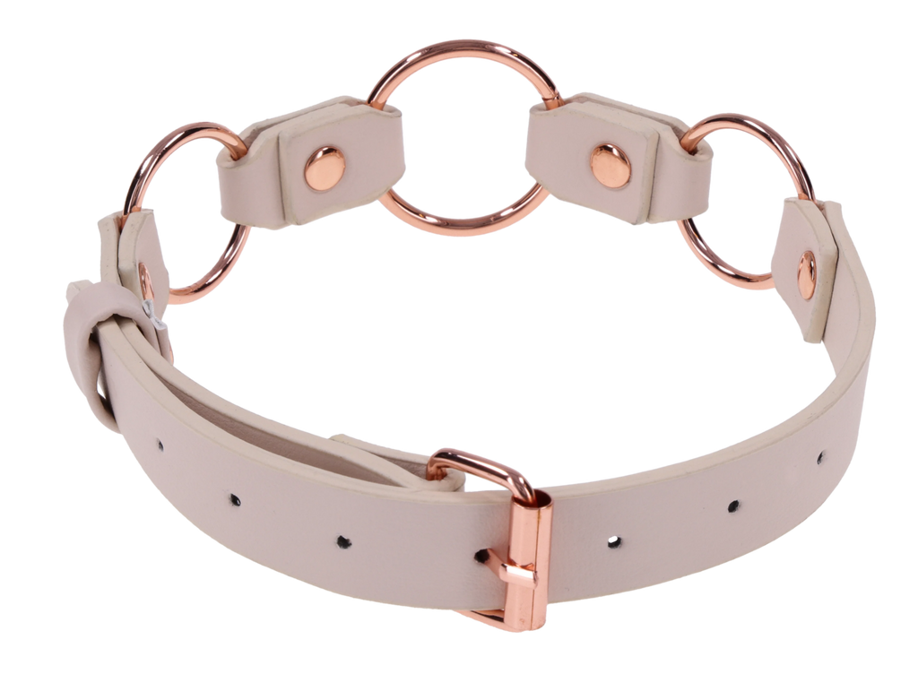 Peaches 'n CreaMe Ring Day Collar